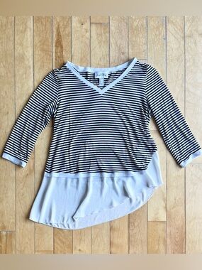 Joseph Ribkoff Black & White Striped V‑Neck High‑Low Chiffon Hem Tunic Size 8